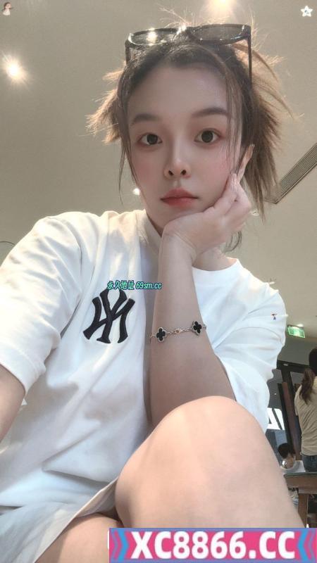 光谷服务系小御姐