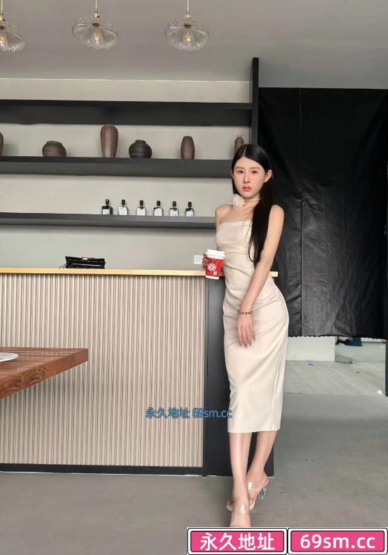 南城三通美女小鱼儿