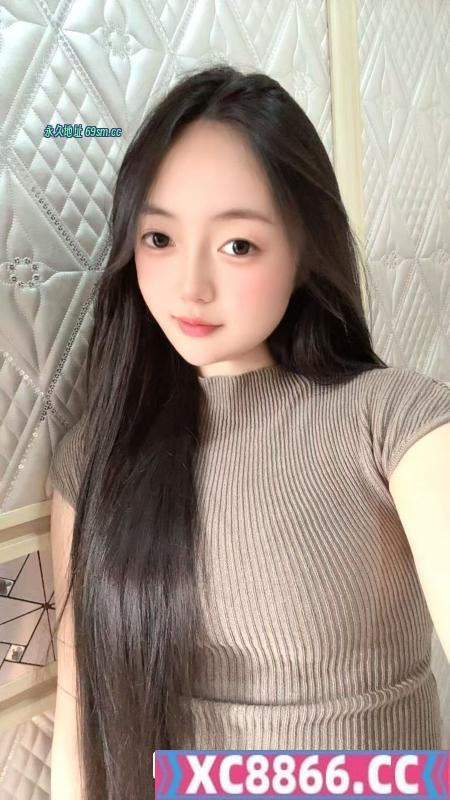 颜射口爆好身材嫩妹