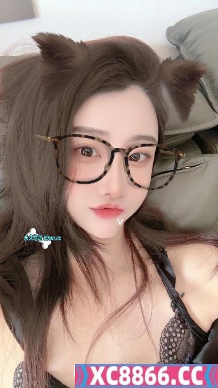 颜值清纯服务小羊羊
