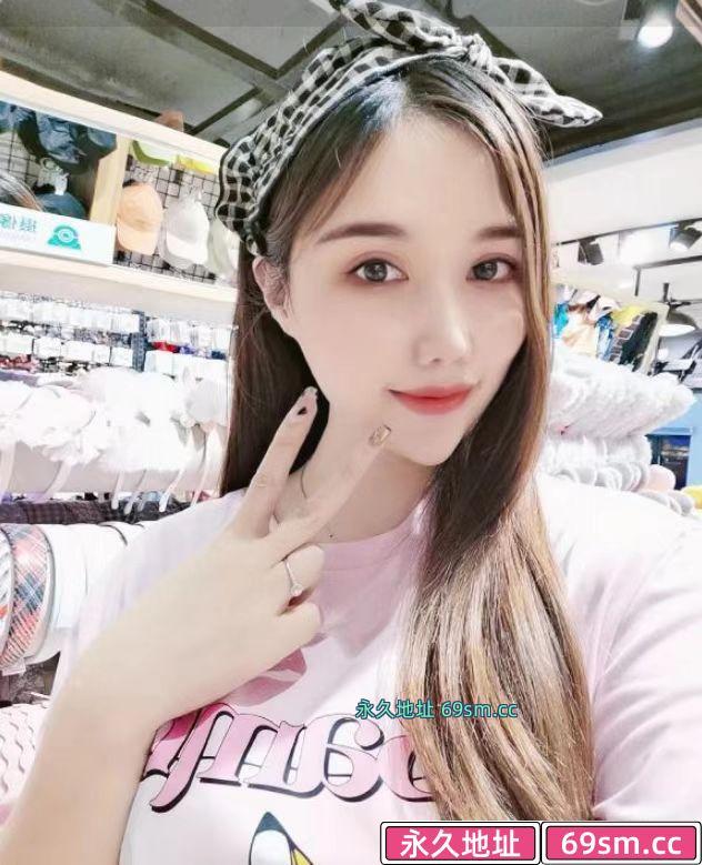 菲菲姐大奶瓶