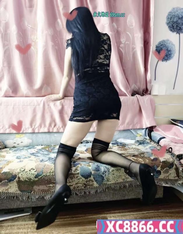 肤白貌美大长腿