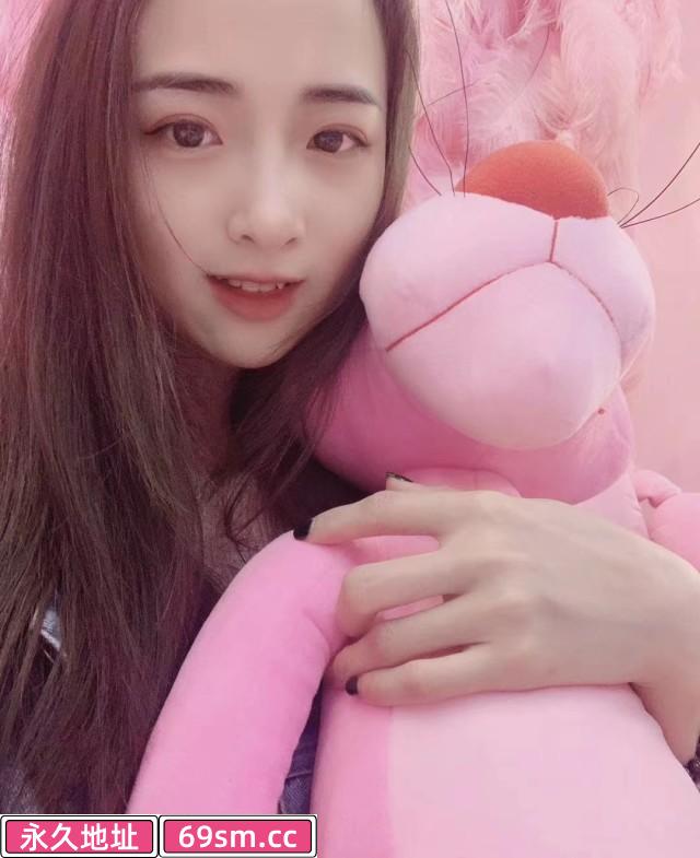 颜值美女可乐