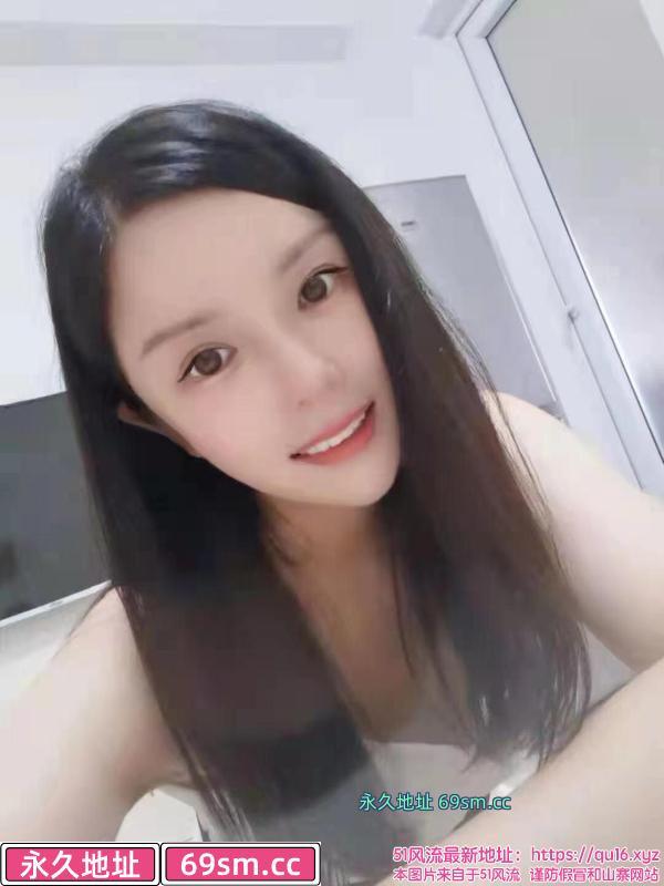 东方商贸茜茜