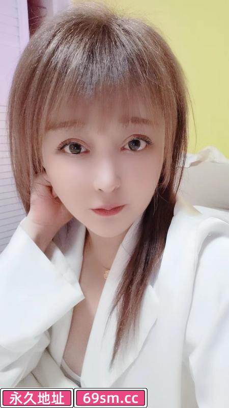 御姐范萌萌老师