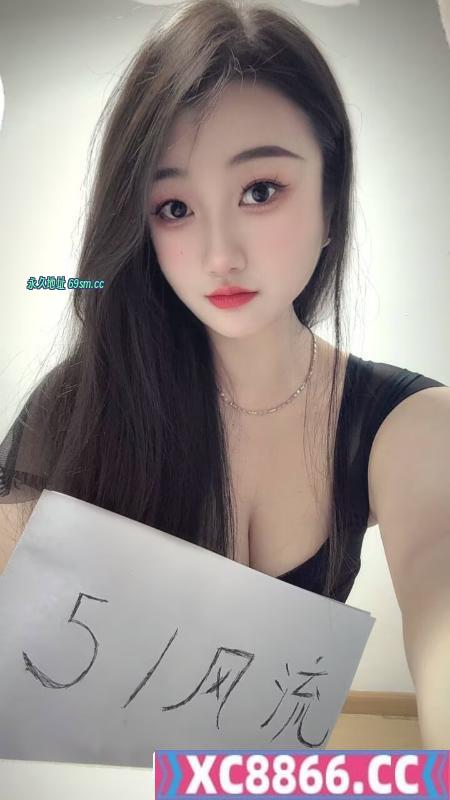 舌吻长发女神雯雯