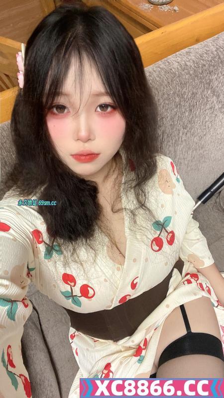 肉感大胸奈奈酱