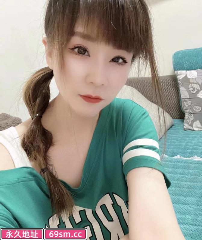 小穴粉嫩马尾辫