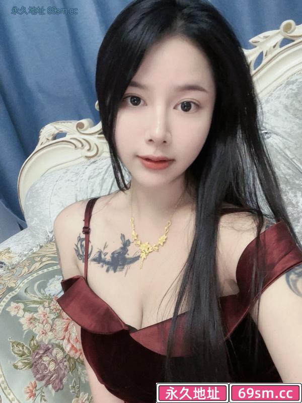 浦东D奶小骚货