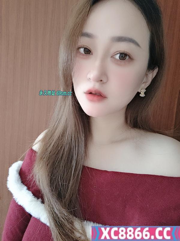 性感臀丸子御姐