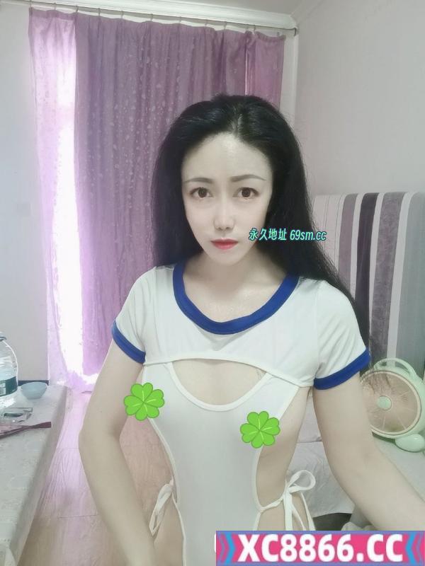 青羊性感大胸妹子