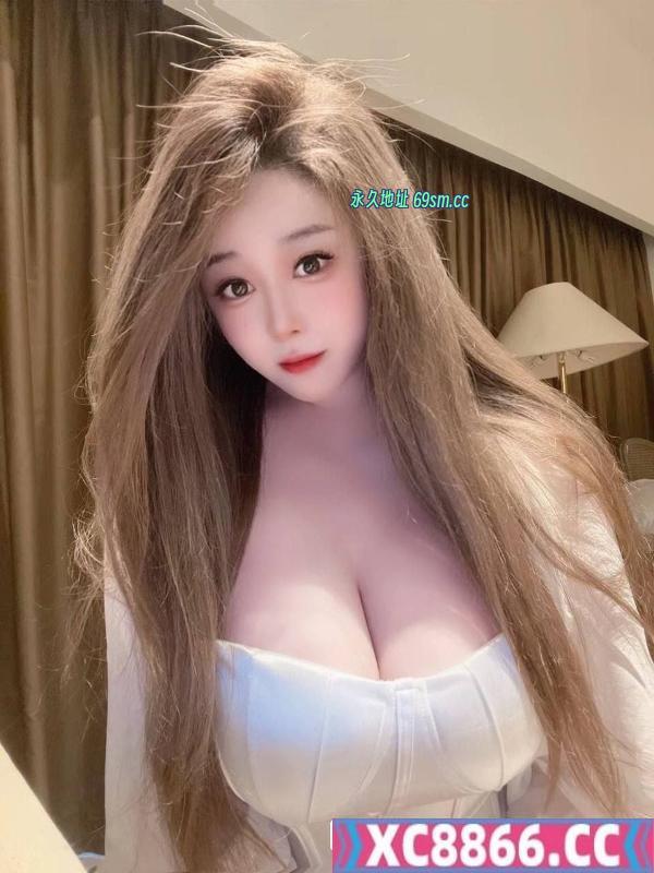 巨乳大白兔艾米老师