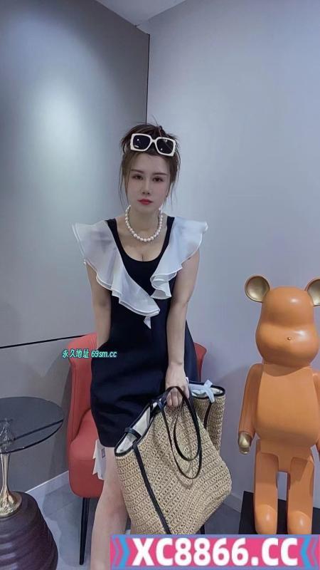大高个彤彤