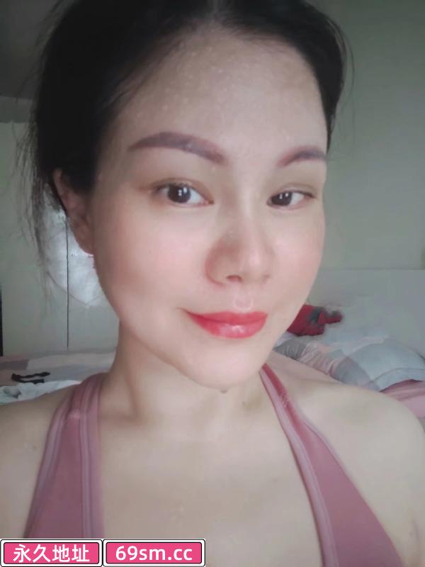 丰满少妇