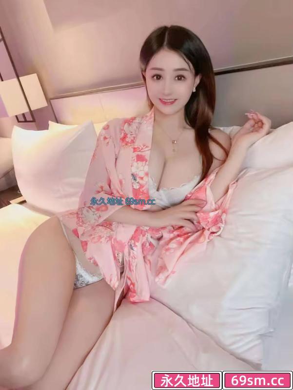 调教马尾学生妹