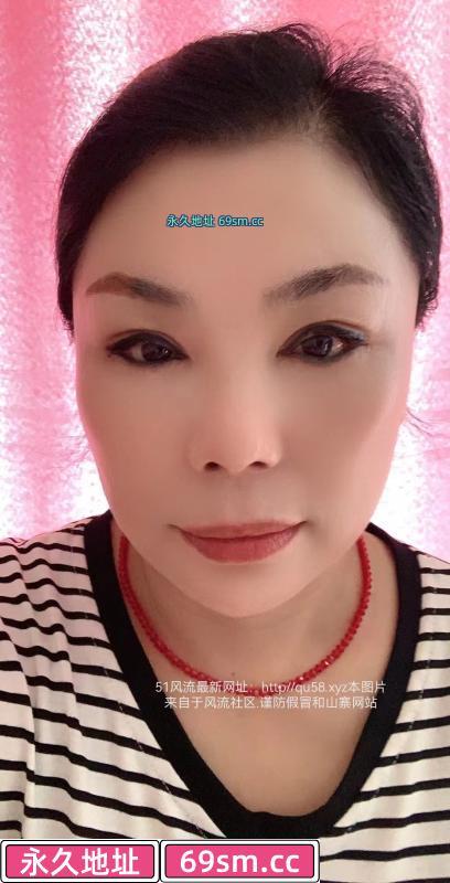 经济实惠大胸姐姐