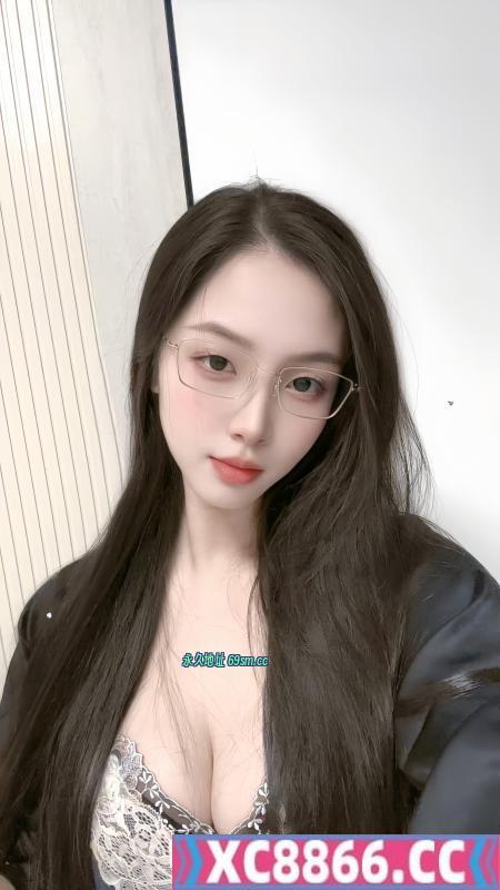 170反差明媚儿
