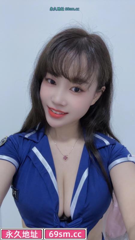 大奶萌萌老师