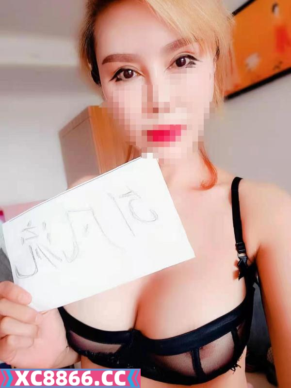 泰华附近大胸妹