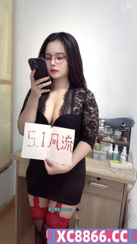 海珠石溪小月月