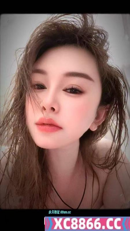 蜜桃臀健身教练咪西儿