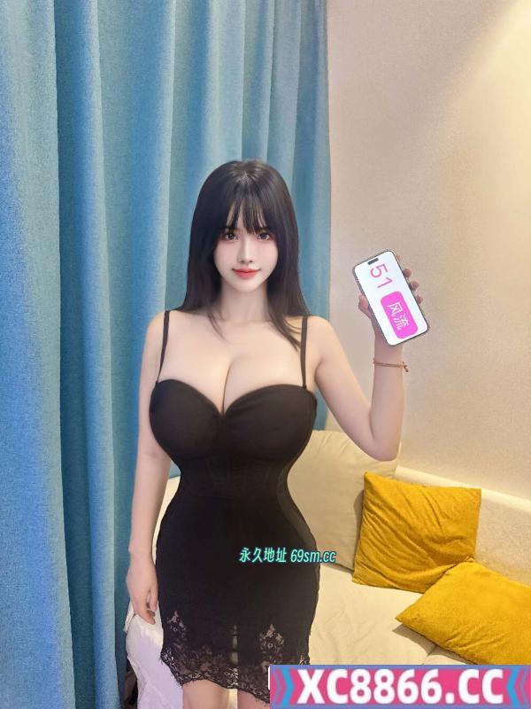 巨乳高颜反差兔兔