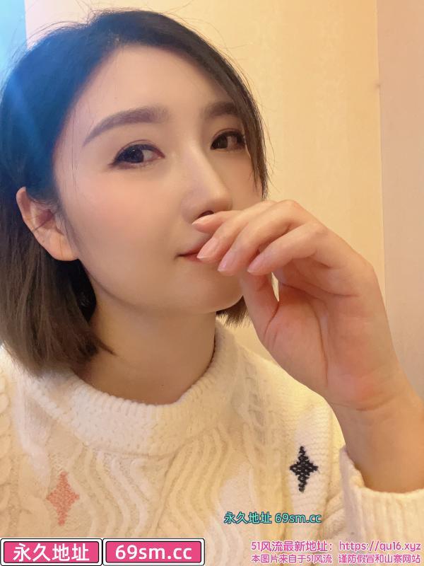 锦江短发控妹子