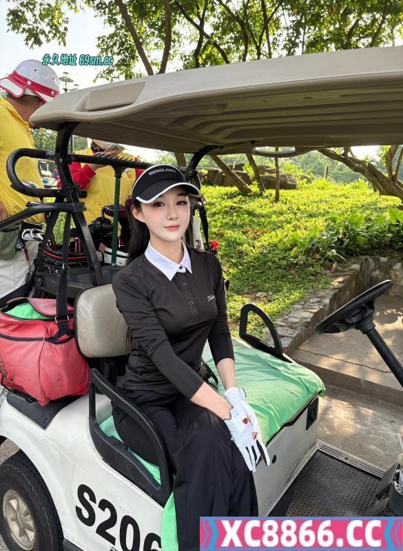 肤白貌美软妹子安娜