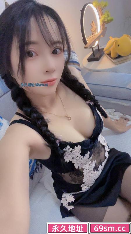 麦地舌吻骚女