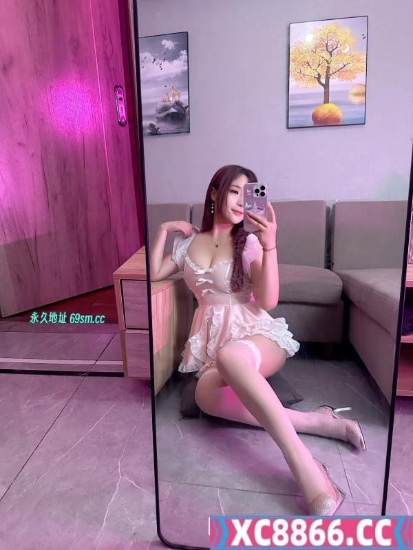 武侯情趣翘臀御姐小椰