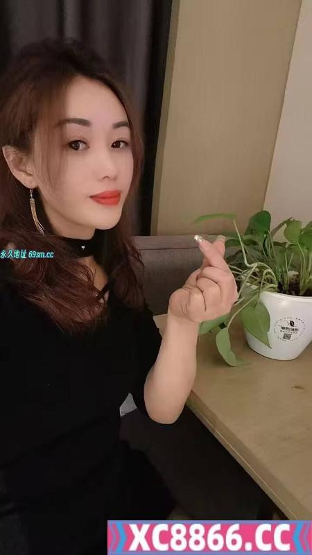 风骚的两姐妹