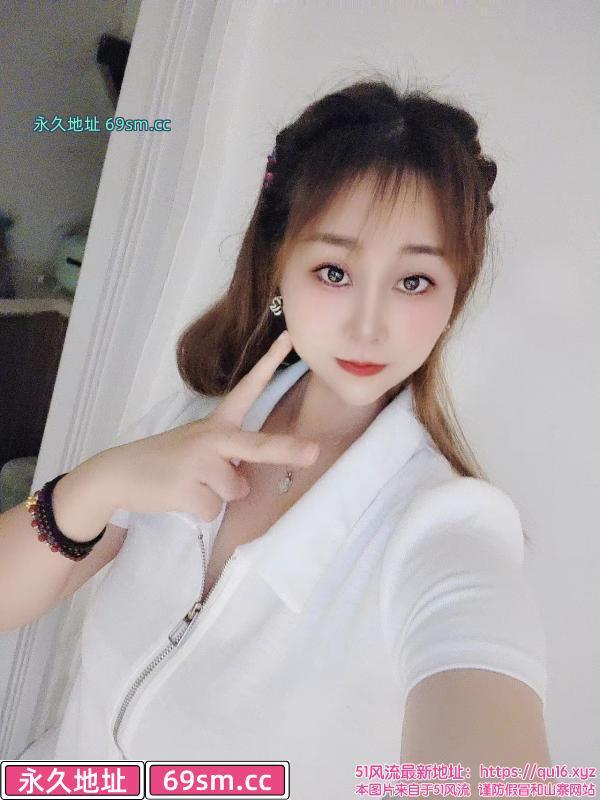 平湖大酥胸妹子