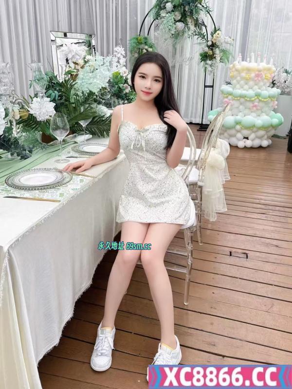 花边岭小御姐骚可