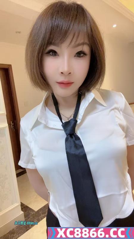 短发实惠少妇莉莉