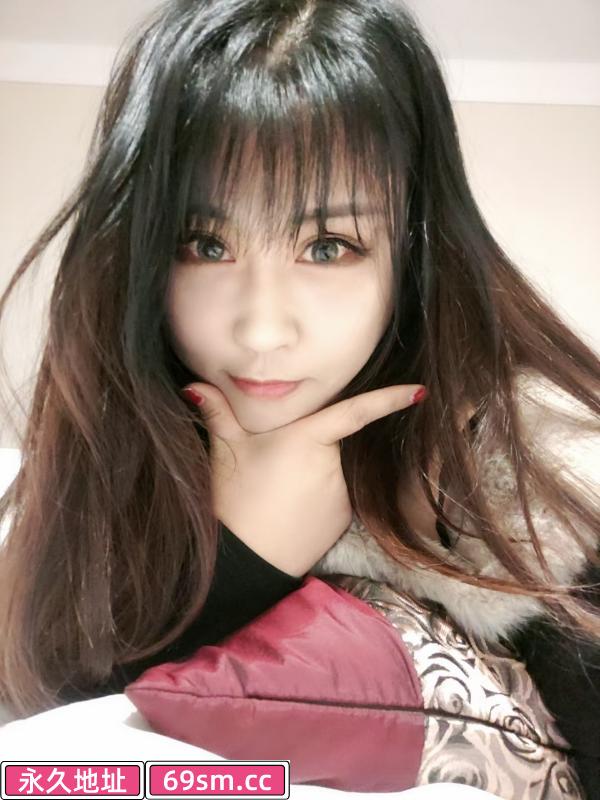 南京大胸美臀服务少妇