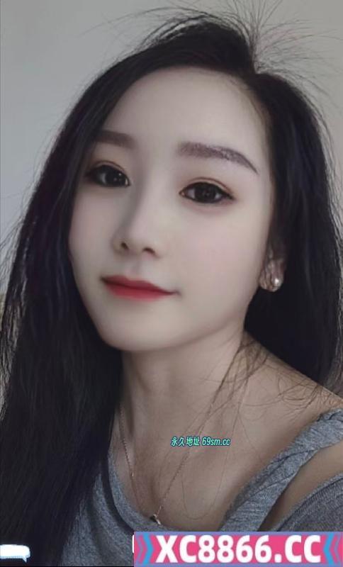 白白的邻家少妇