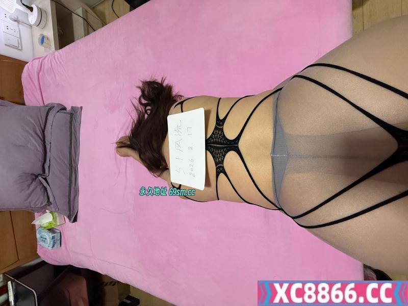 过年不回家的少妇