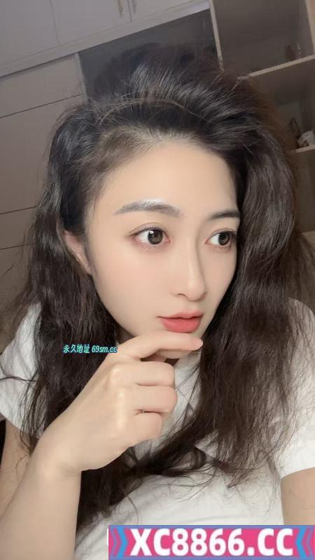00 后极品御姐