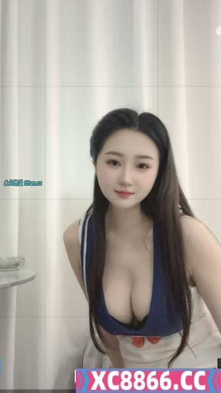 蛇腰大奶小骚妇