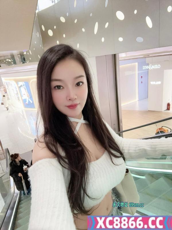 东门妃妃老师