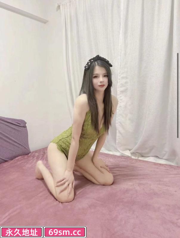 布吉长腿 伊伊