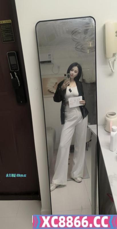 成华区会三通的少妇