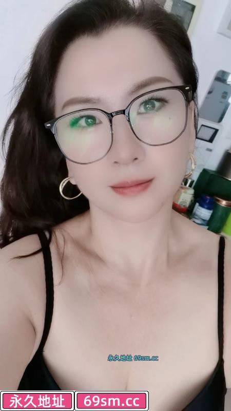 罗湖气质丁字裤少妇