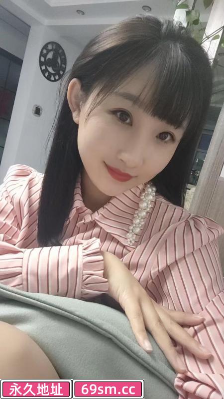 江岸区长腿嫩妹芊羽