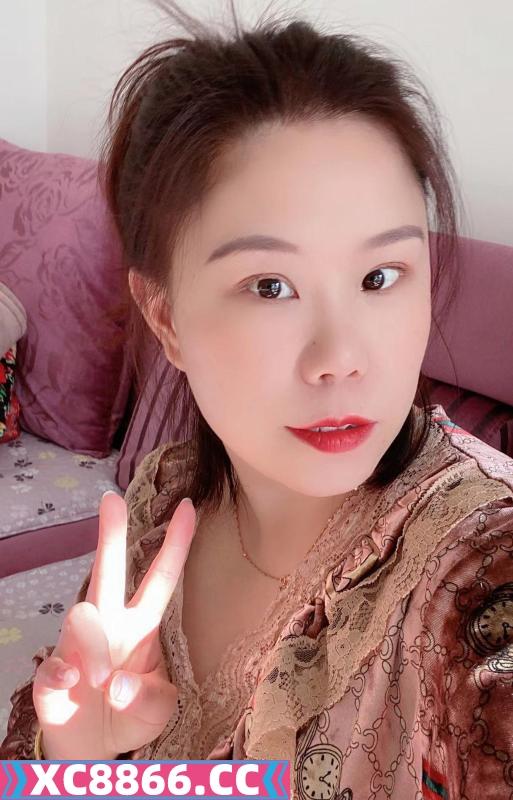 石溪巨乳少妇蝶舞