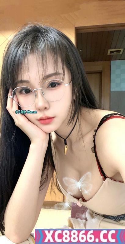 服务型御姐宝儿