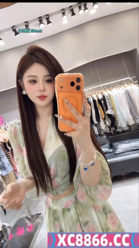 很哇塞的钱多多小姐姐