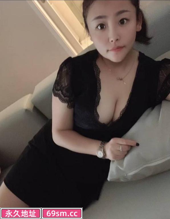 江宁大胸少妇