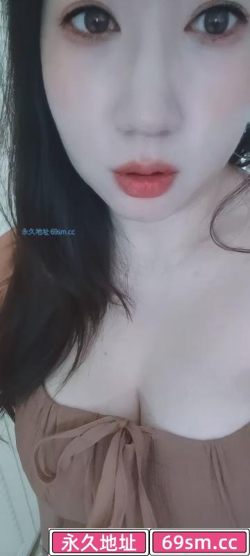 E杯大奶骚妇