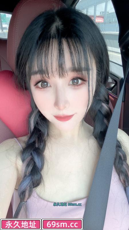 极品，美腿胸大又嫩